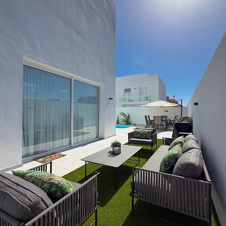 בית נופש Jana By Holidays Fuerteventura *